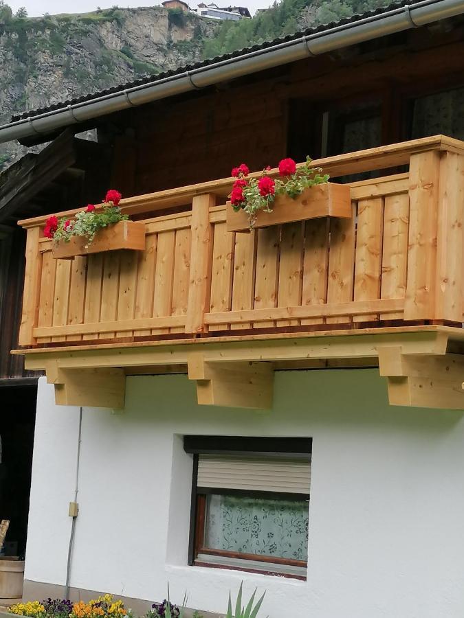 Ferienhaus Schoepf - Die Hoamat Längenfeld Exterior foto